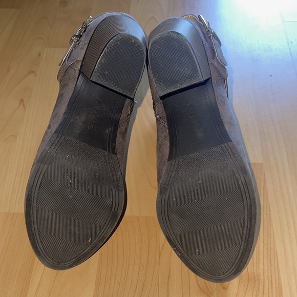 Booties - Picture 5 of 5